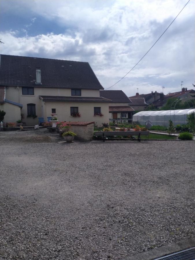 A La Maison Du Bonheur Lanty-sur-Aube Kültér fotó